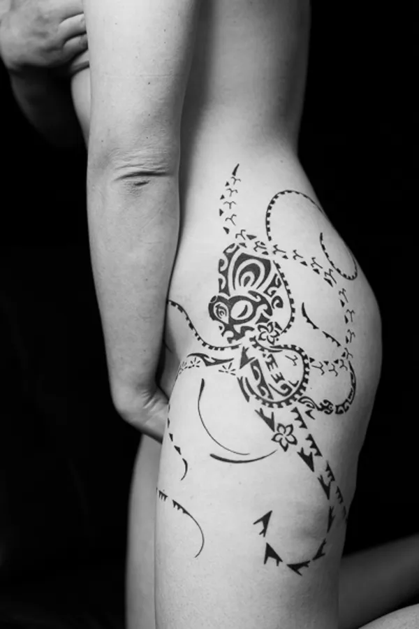 Real community tattoo placement: Evey - He'e