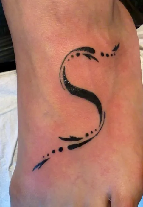 EvilZoneTattoo - S lettering