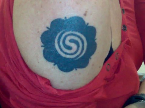 Aghy - Rosa del Borneo: real inked placement tattoo photo thumbnail