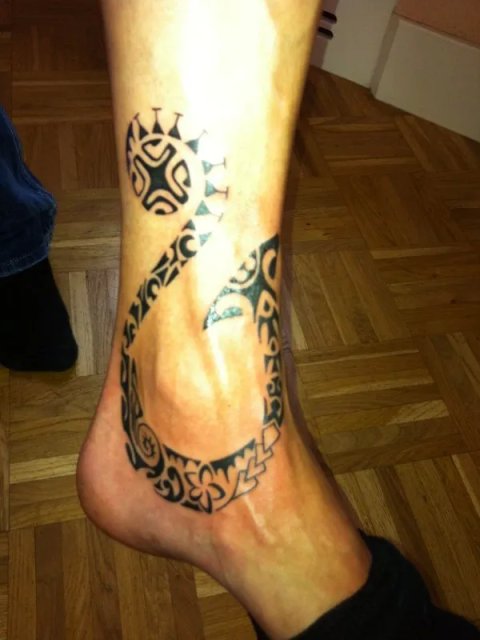 Christian - Matau: real inked placement tattoo photo thumbnail