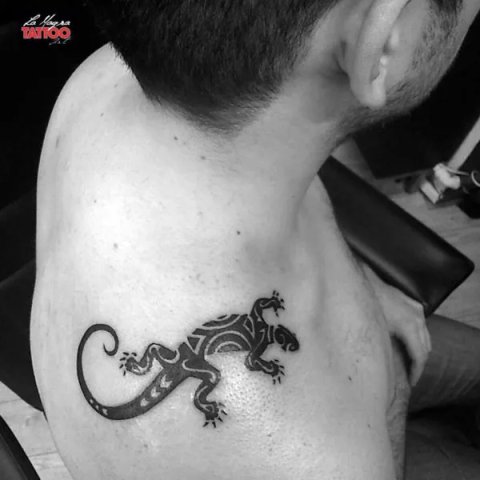 Gabor - lizard: real inked placement tattoo photo thumbnail