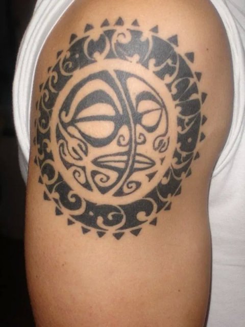 Giangi - Sun-moon: real inked placement tattoo photo thumbnail