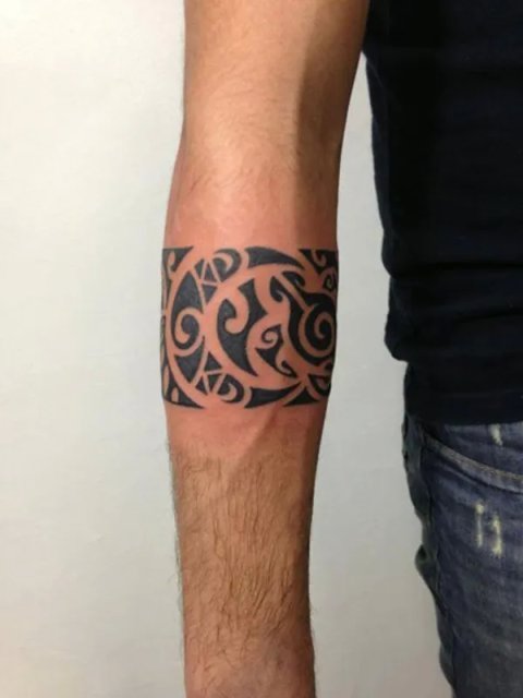 Guest  - Moon armband: real inked placement tattoo photo thumbnail