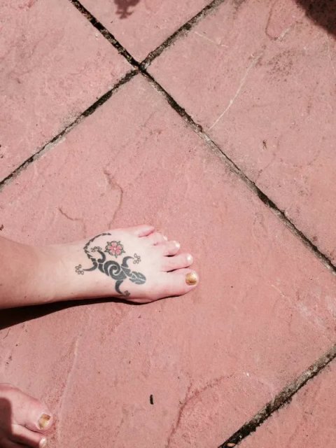 Lisa - Gecko: real inked placement tattoo photo thumbnail