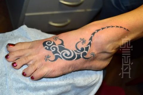 Luba - gecko: real inked placement tattoo photo thumbnail