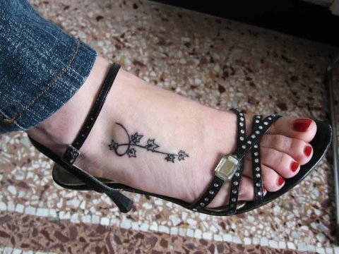 Paola - edera: real inked placement tattoo photo thumbnail