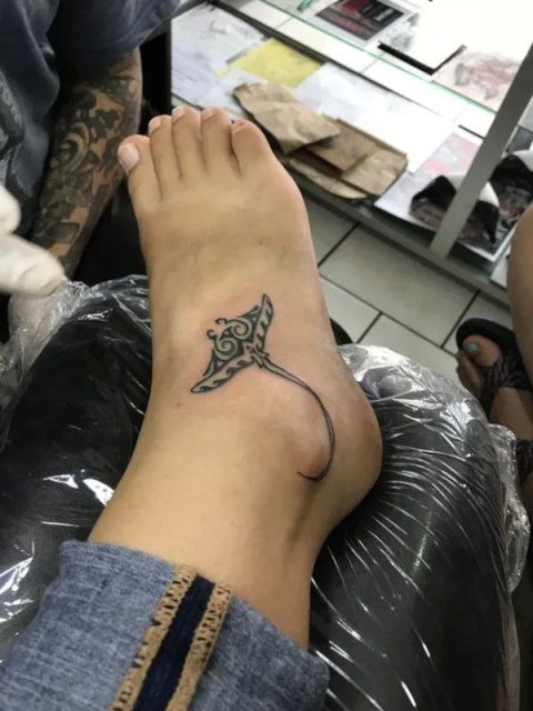 Rachel - Manta: real inked placement tattoo photo thumbnail