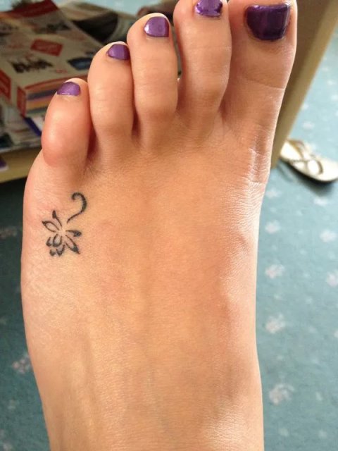 Silvia - Lotus: real inked placement tattoo photo thumbnail