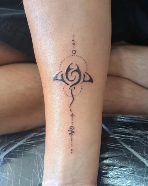 Yoyotattoo - small manta: real inked placement tattoo photo thumbnail